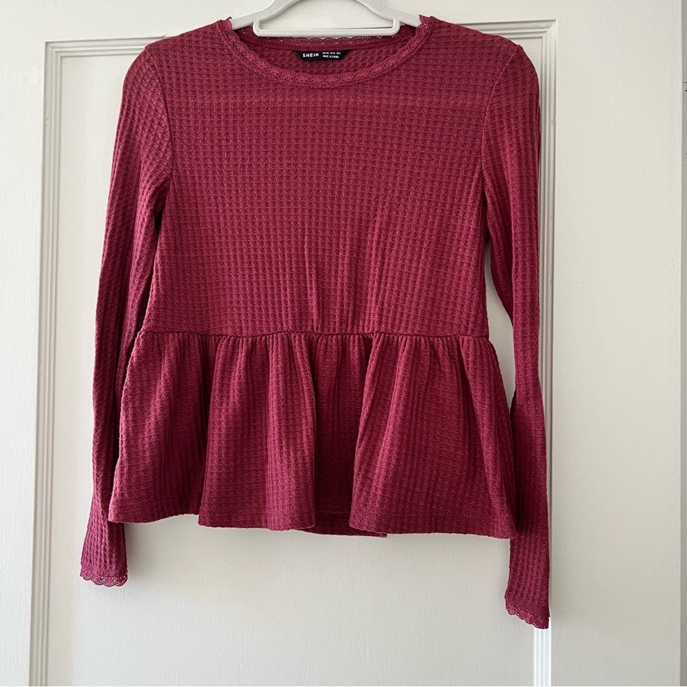 SHEIN Red Waffle Knit Long Sleeve Lace Trim Peplum Top XSmall EUC